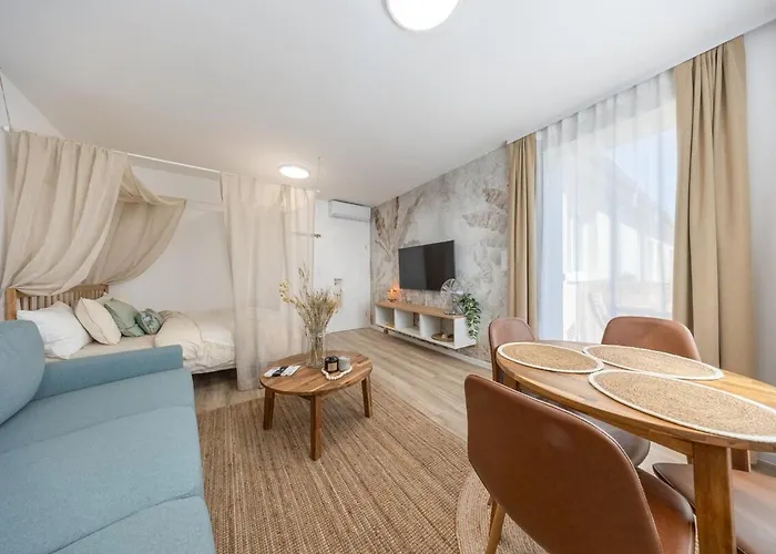Appartamento Iconic View Luxury In Old Town *