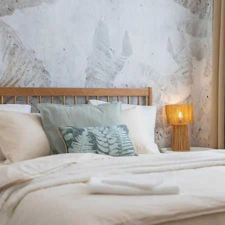 Iconic View Luxury In Old Town Apartamento